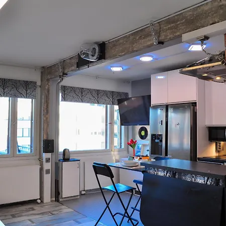 公寓 Arctic Retro Luxe - Center One Bedroom