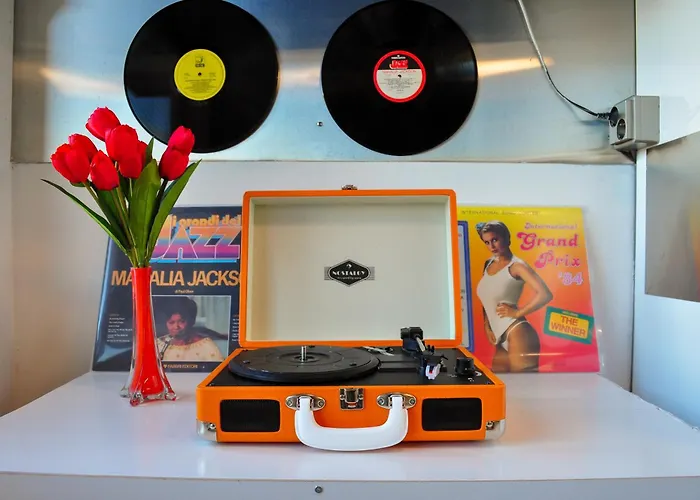 Arctic Retro Luxe - Center One Bedroom アパート